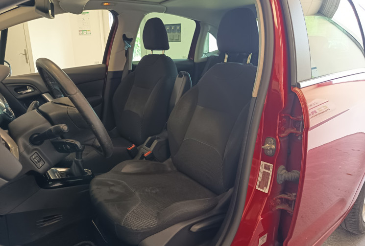 Citroën C3  II EXCLUSIVE 95cv 1.4 Vti 16v MOTEUR A CHAINE AIRBAG REMPLACÉ VEHICULE GARANTIE 6 MOIS