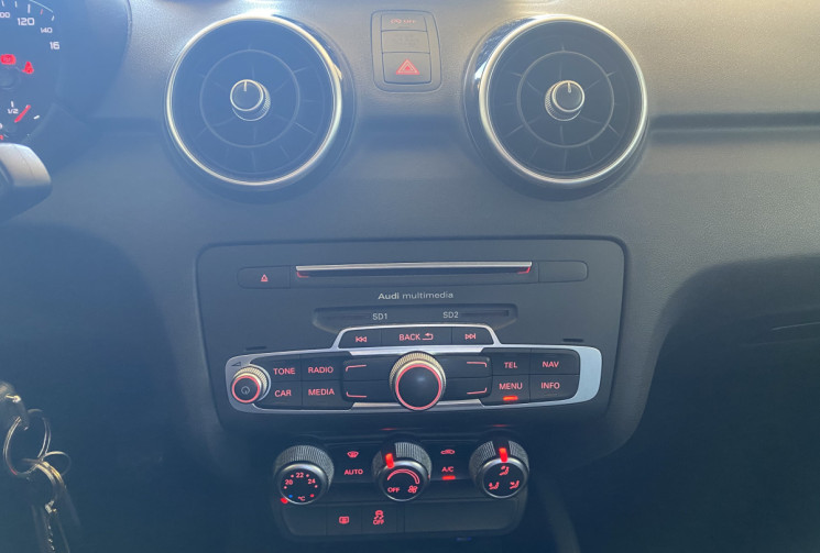 Audi A1  Phase 2 Sportback AMBITION 1.4 TDI 12V 90 cv