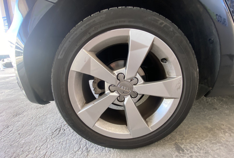Audi A1  Phase 2 Sportback AMBITION 1.4 TDI 12V 90 cv