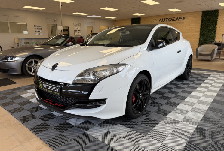 Renault Megane RS 2.0 TCE 250 CUP / TOIT PANORAMIQUE 