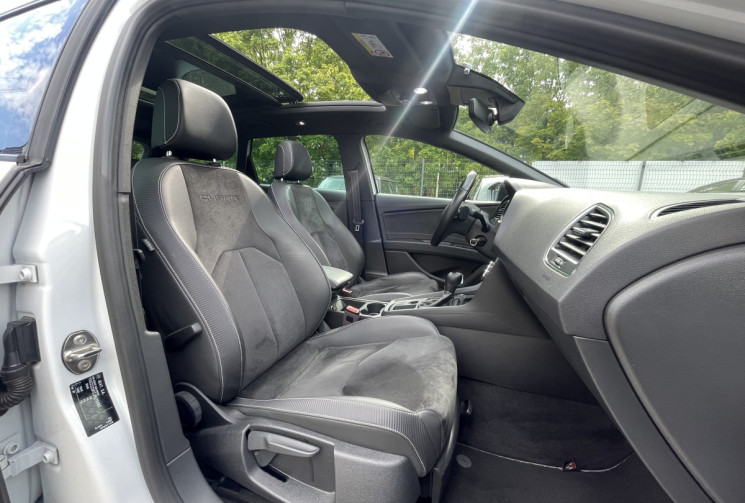 SEAT Leon Leon ST 2.0 TSI 300 ch Cupra 4Drive DSG6/  Apple Carplay / Toit ouvrant / Seat Sound 