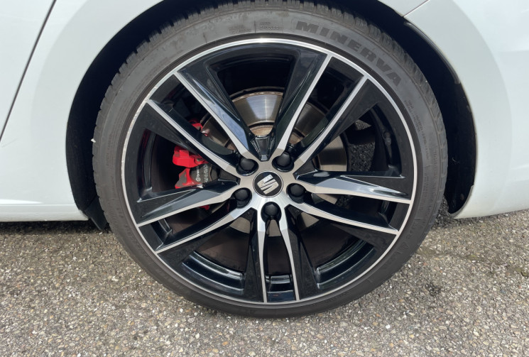 SEAT Leon Leon ST 2.0 TSI 300 ch Cupra 4Drive DSG6/  Apple Carplay / Toit ouvrant / Seat Sound 