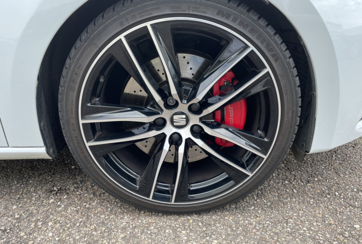 SEAT Leon Leon ST 2.0 TSI 300 ch Cupra 4Drive DSG6/  Apple Carplay / Toit ouvrant / Seat Sound 