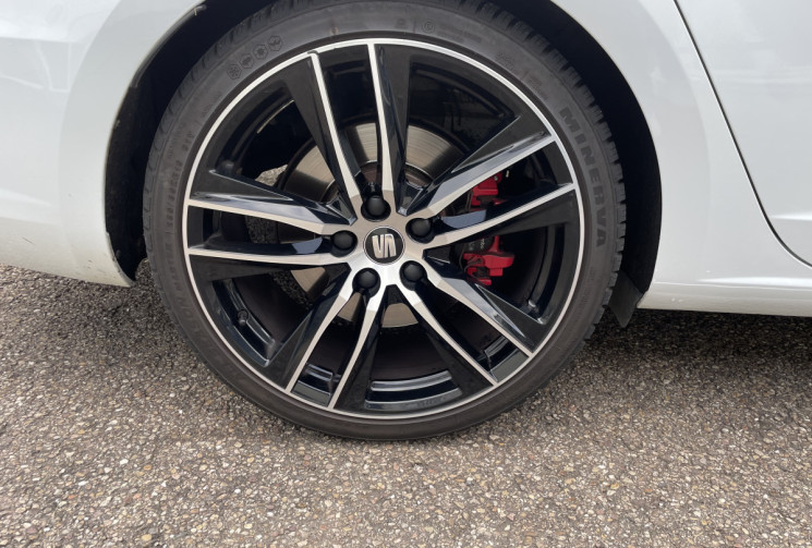 SEAT Leon Leon ST 2.0 TSI 300 ch Cupra 4Drive DSG6/  Apple Carplay / Toit ouvrant / Seat Sound 
