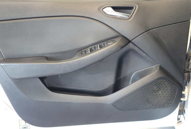 Renault CLIO V Buisiness 5 Places 1.5 dCi 85 cv * Très propre et entretenue*