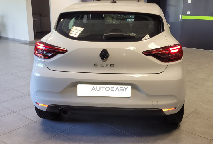 Renault CLIO V Buisiness 5 Places 1.5 dCi 85 cv * Très propre et entretenue*