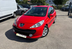 Peugeot 207 1.4 / 75 CH / Urban Move