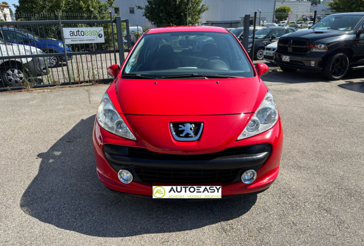 Peugeot 207 1.4 / 75 CH / Urban Move
