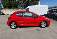 Peugeot 207 1.4 / 75 CH / Urban Move