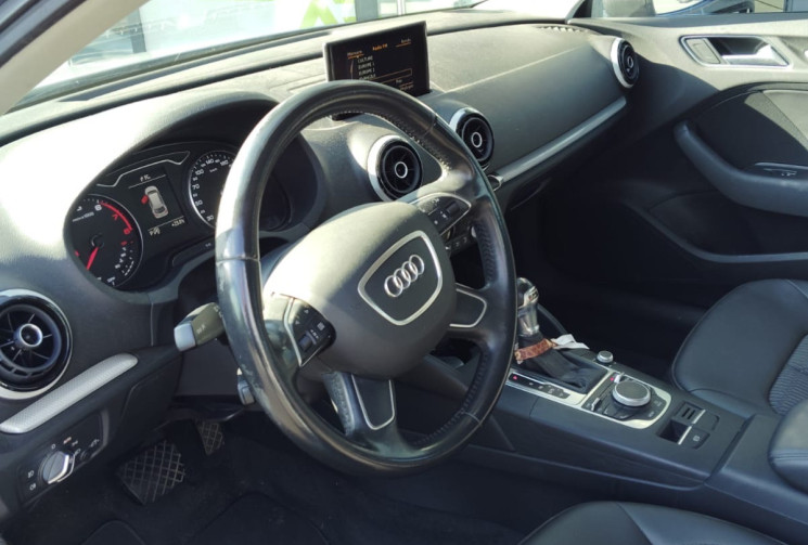 Audi A3 SPORTBACK Sportback 1.4 TFSI CoD 150ch Design luxe S tronic 