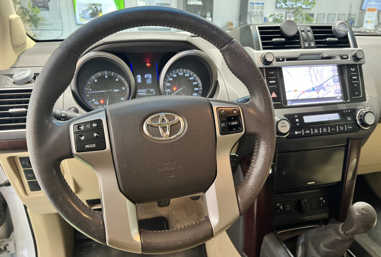 Toyota Land Cruiser 3.0 LOUNGE 190 CH 3 PORTES / CAMERA / TOIT OUVRANT 