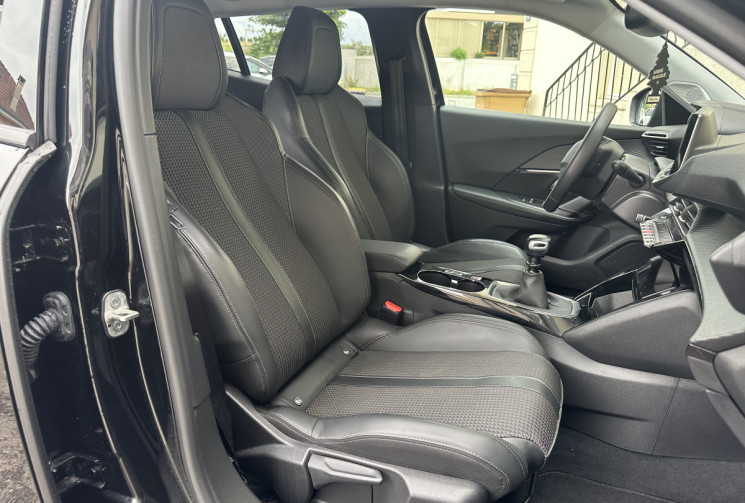 Peugeot 2008 1.2 I 12V S&S 130 cv ALLURE PACK