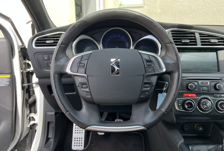 Citroën DS4 2.0 HDi 163 CH BVM6 SO CHIC