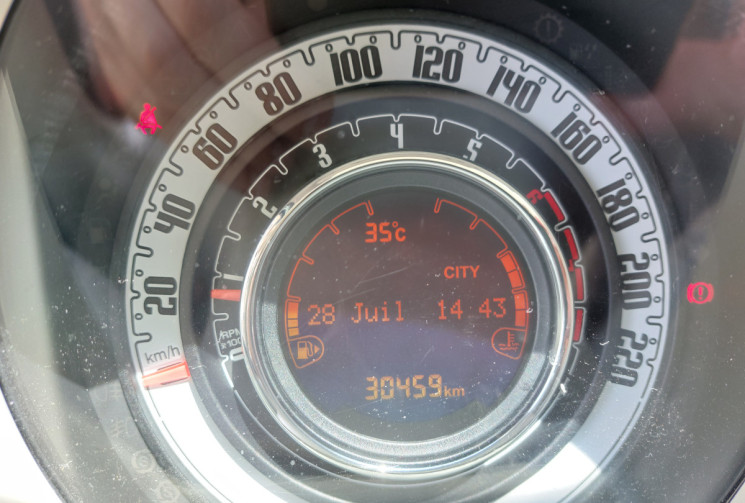 FIAT 500 1.2 MPI 69 CH LOUNGE toit pano 30500 kms