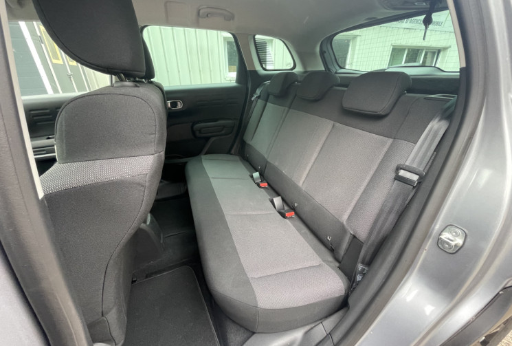 Citroën C3 Aircross 1.2 VTI 110 ch Shine / 8 200 km / Apple Carplay / Entretien Citroen /