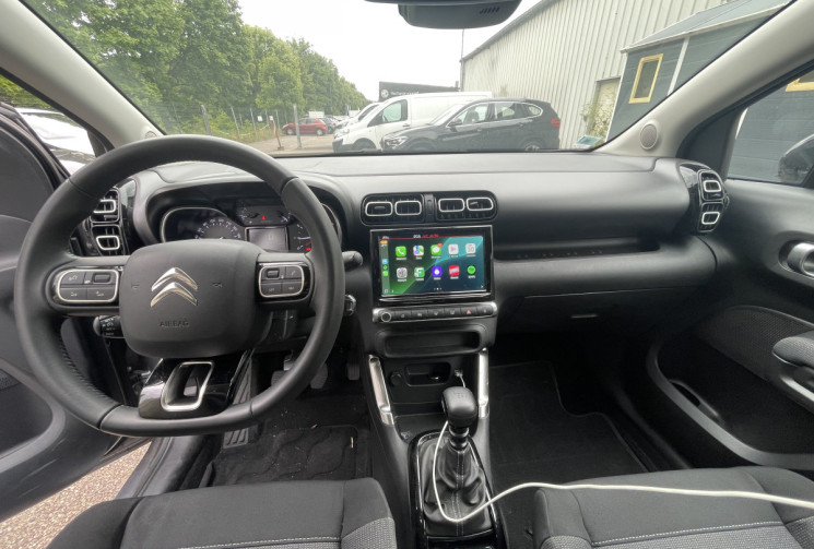 Citroën C3 Aircross 1.2 VTI 110 ch Shine / 8 200 km / Apple Carplay / Entretien Citroen /