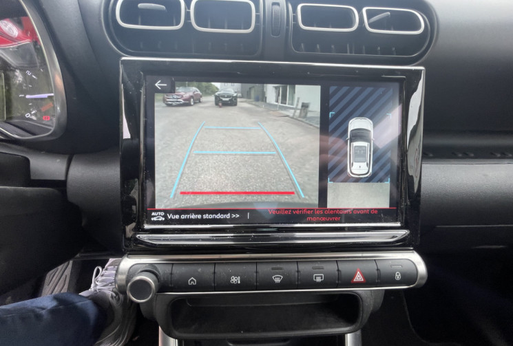 Citroën C3 Aircross 1.2 VTI 110 ch Shine / 8 200 km / Apple Carplay / Entretien Citroen /