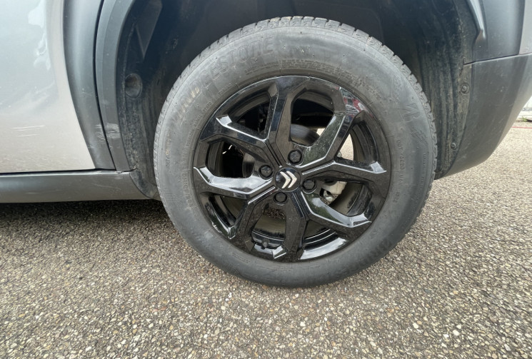 Citroën C3 Aircross 1.2 VTI 110 ch Shine / 8 200 km / Apple Carplay / Entretien Citroen /