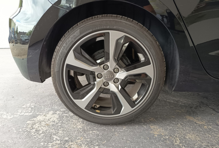 Audi A1 SPORTBACK II 25 1 TfSi ADVANCED  ENTRETIEN A JOUR GARANTIE 6 MOIS 