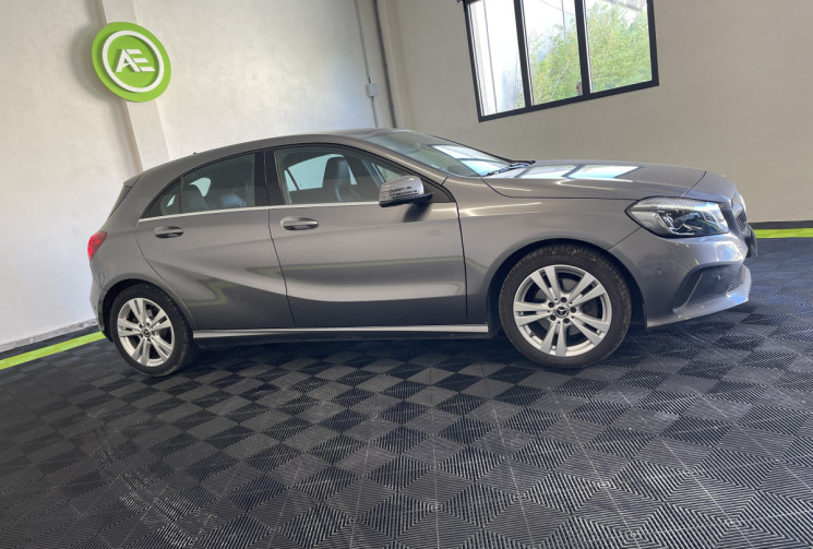 Mercedes Classe A 180 Intuition // Ligne échappement sport 