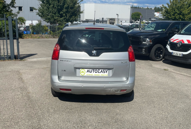 Peugeot 5008 1.6 / 112 CH / FAMILY