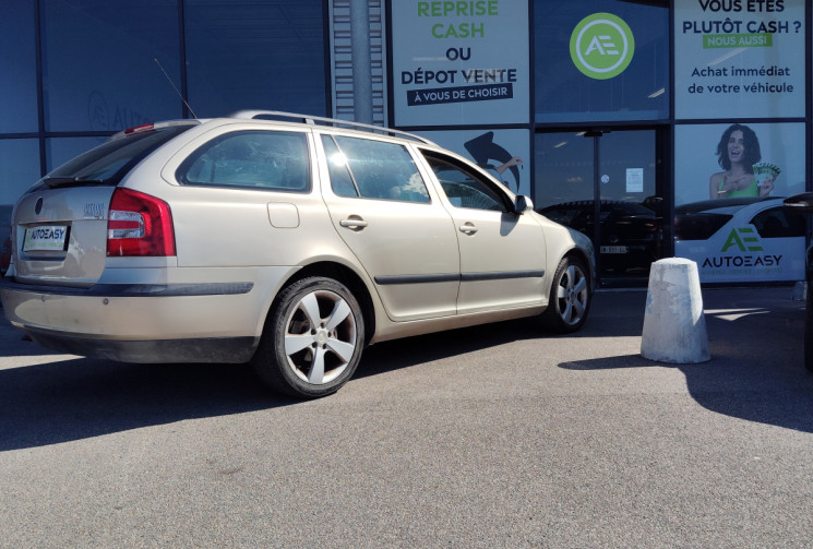 Skoda Octavia Combi 2.0 TDI 140cv DSG6 