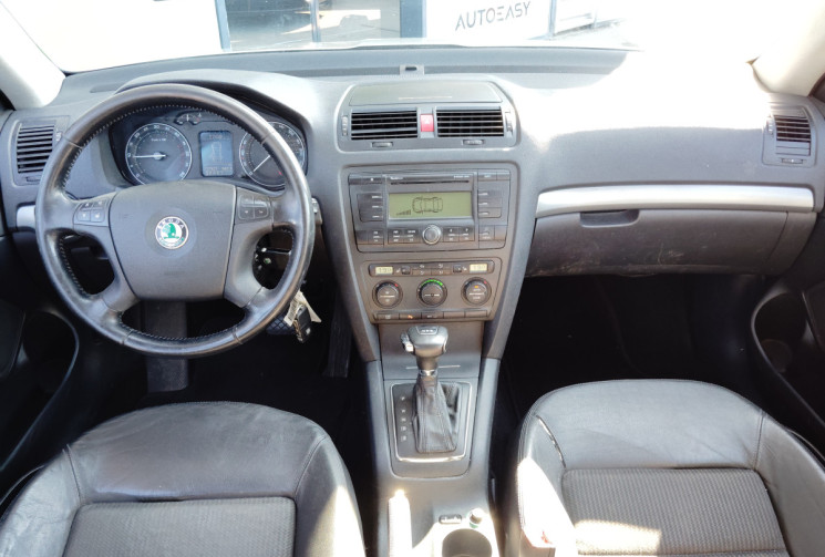 Skoda Octavia Combi 2.0 TDI 140cv DSG6 