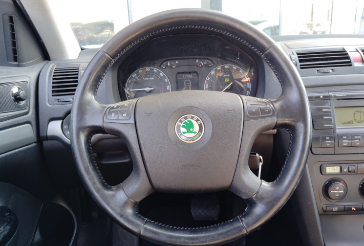 Skoda Octavia Combi 2.0 TDI 140cv DSG6 