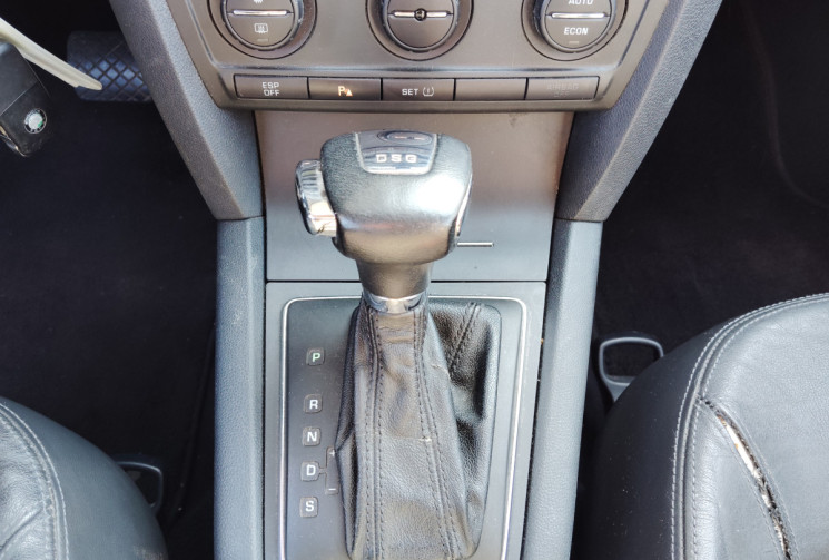 Skoda Octavia Combi 2.0 TDI 140cv DSG6 