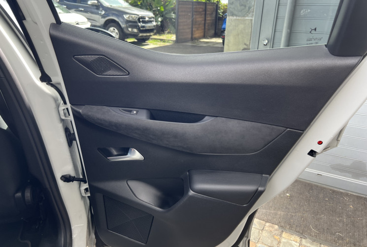 DS DS 3 Crossback 1.5 Blue HDi EAT8 S&S 130 cv PERFORMANCE LINE