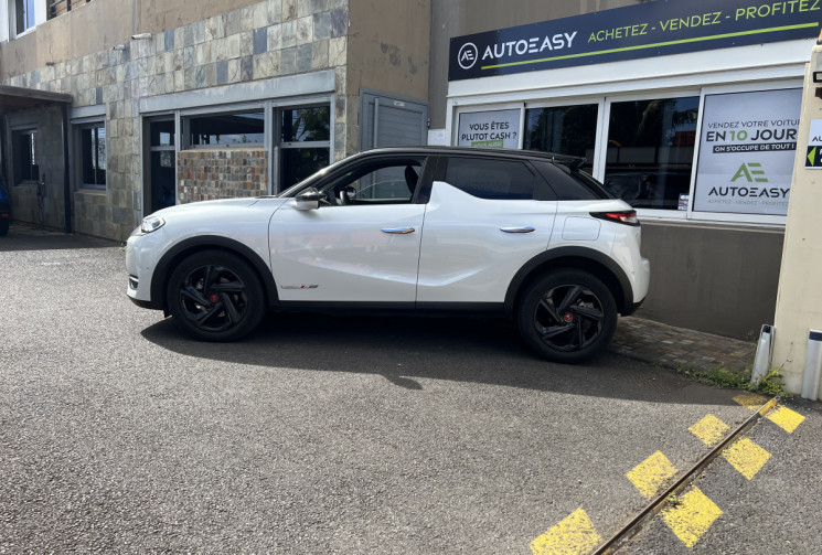 DS DS 3 Crossback 1.5 Blue HDi EAT8 S&S 130 cv PERFORMANCE LINE