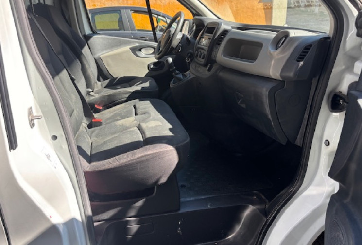 Renault Trafic Fourgon L1H1 1.6 dCi 16V Energy 120 cv 3 Place 
