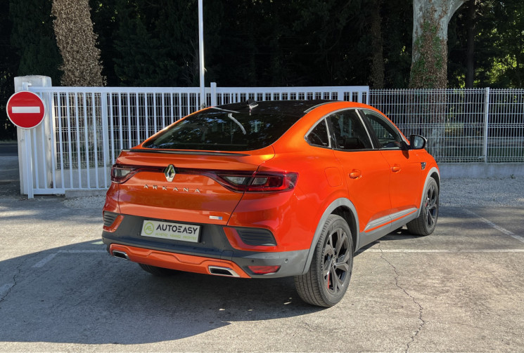 Renault Arkana 1.6 E-TECH 145 RS Line / Bose / Sièges et Volant Chauffants / Carplay 