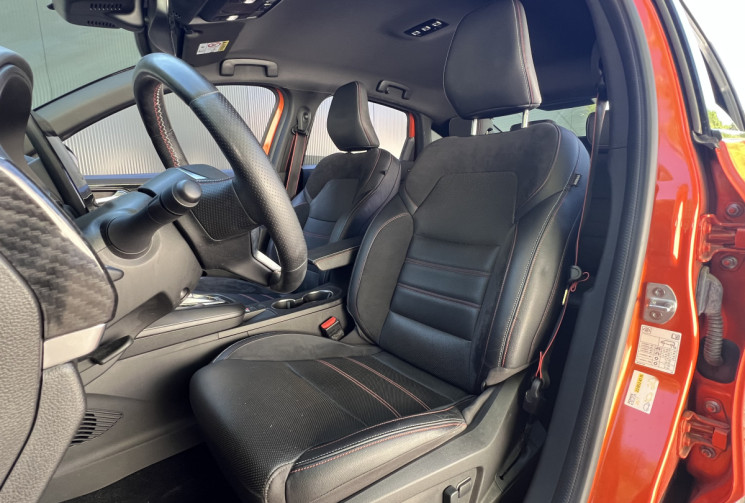 Renault Arkana 1.6 E-TECH 145 RS Line / Bose / Sièges et Volant Chauffants / Carplay 