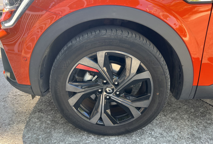 Renault Arkana 1.6 E-TECH 145 RS Line / Bose / Sièges et Volant Chauffants / Carplay 