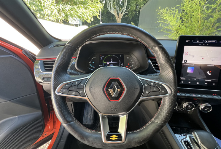 Renault Arkana 1.6 E-TECH 145 RS Line / Bose / Sièges et Volant Chauffants / Carplay 