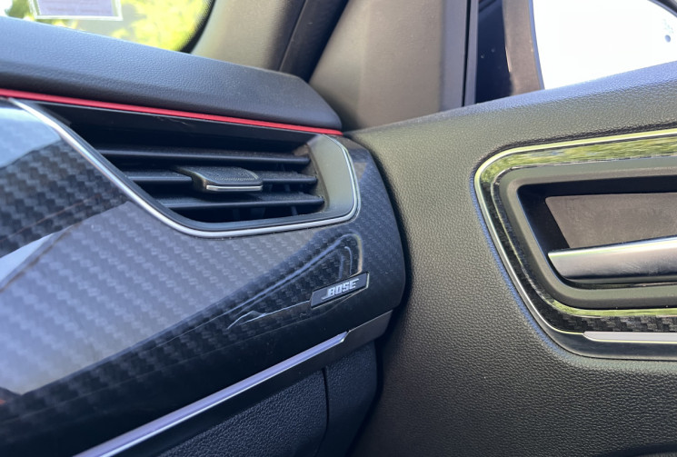Renault Arkana 1.6 E-TECH 145 RS Line / Bose / Sièges et Volant Chauffants / Carplay 