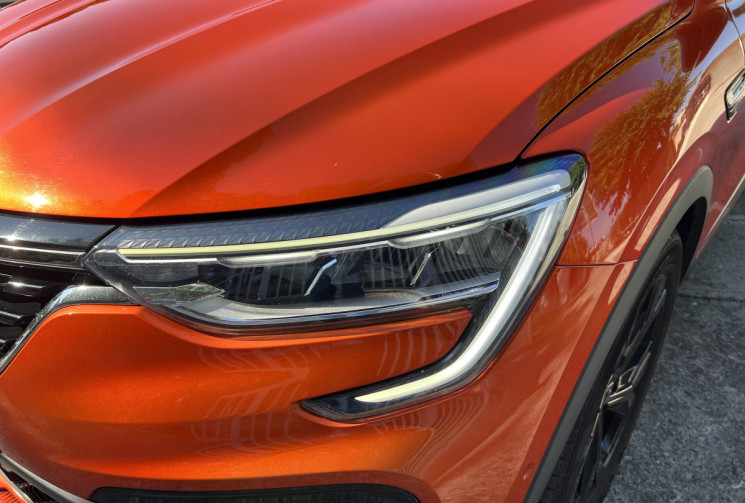 Renault Arkana 1.6 E-TECH 145 RS Line / Bose / Sièges et Volant Chauffants / Carplay 