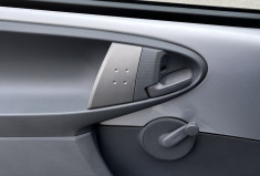 Peugeot 107 3 Portes 1.0 i 68cv