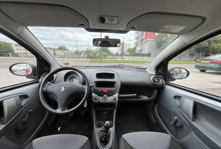 Peugeot 107 3 Portes 1.0 i 68cv