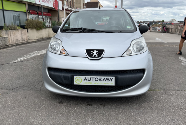 Peugeot 107 3 Portes 1.0 i 68cv