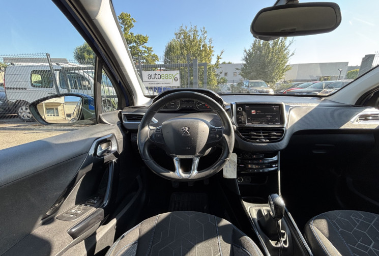 Peugeot 2008 1.5 BlueHDi / 102 ch / Signature