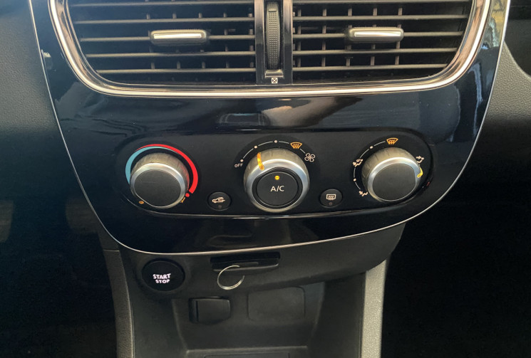 Renault Clio IV 5 Portes Phase 2 1.2 16V 73ch LIMITED