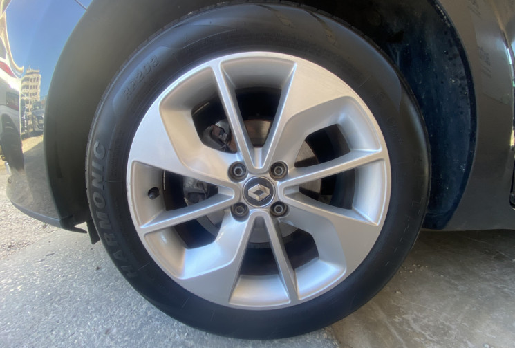 Renault Clio IV 5 Portes Phase 2 1.2 16V 73ch LIMITED