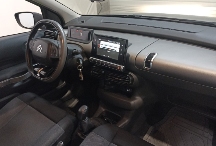 Citroën C4 CACTUS PureTech 82 Feel/Courroie de distribution changée en 2022/entretien à jour