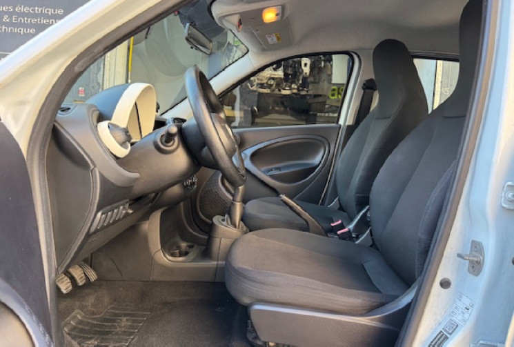 SMART FORFOUR II (453) 1.0 i 12V S&S 61 cv