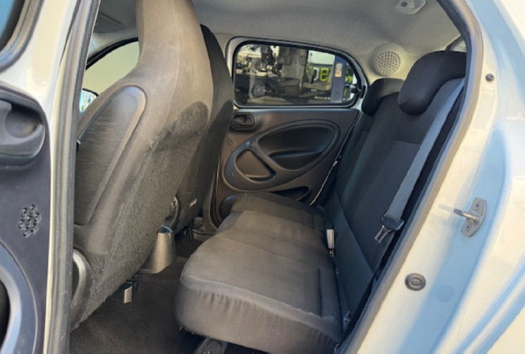 SMART FORFOUR II (453) 1.0 i 12V S&S 61 cv