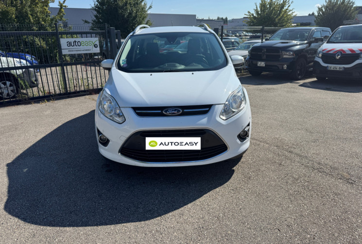 Ford GRAND C-MAX 125 CH / TITANIUM / 7 PLACES 