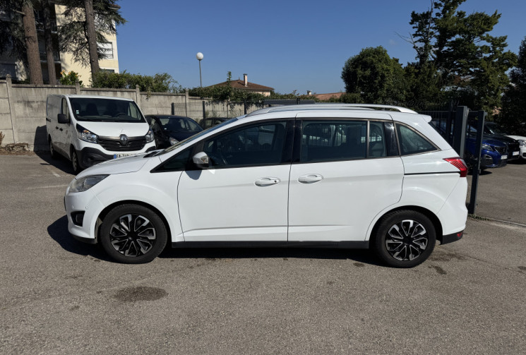 Ford GRAND C-MAX 125 CH / TITANIUM / 7 PLACES 