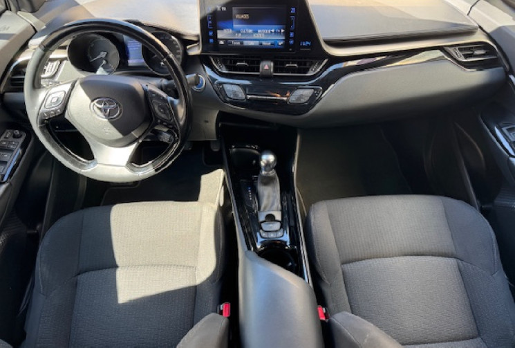 Toyota C-HR design 122HSD Hybrid 2WD 99 cv origine France 3em main 